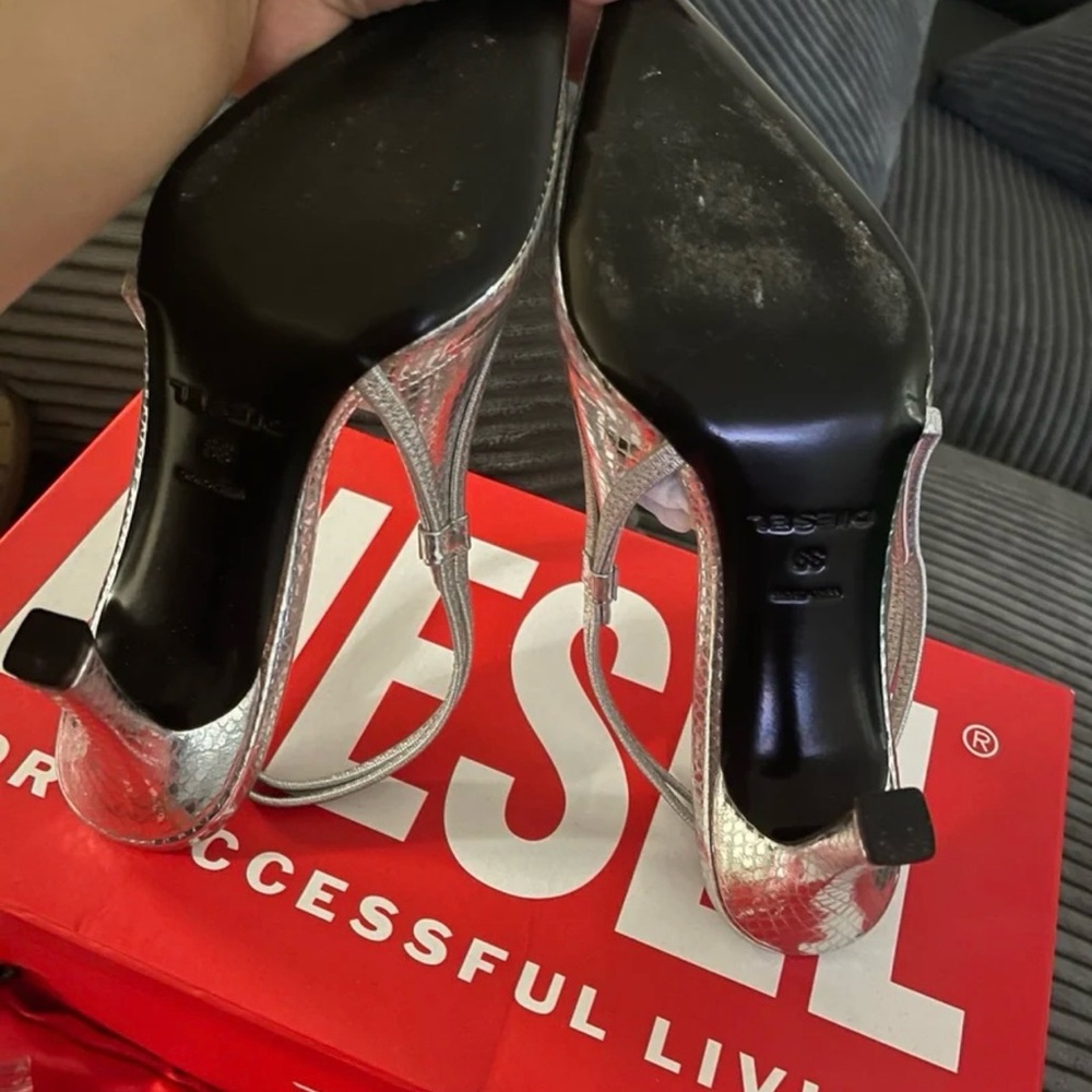 Diesel Metallic Silver Pointed Toe Slingback Heels with Buckle Accent - Picture 5 of 6